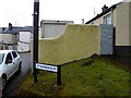 Curved wall, Gallows Hill