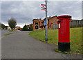 C4617 : Postbox, Derry/Londonderry by Rossographer
