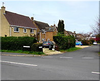 SP0937 : Corner of The Sands and Bloxham Road, Broadway by Jaggery