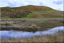 SO0446 : Extensive area of pools and boggy ground below Banc y Celyn by Andrew Hill