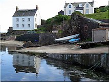 NT9267 : St Abbs Harbour by Andrew Curtis