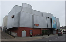 SU4766 : Vue Cinema in Newbury town centre by Jaggery