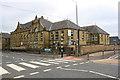 Warley Road Primary School at Warley Road / Harewood Place junction