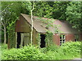 Disused shack, Courtenay Road