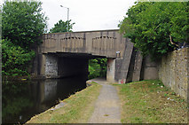 SD8332 : Bridge 129B, Leeds and Liverpool Canal by Ian Taylor