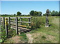 Footbridge on the path to Langford, Henlow