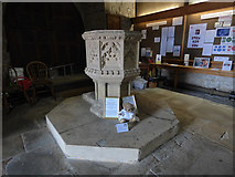 SE2688 : Church of St Gregory, Bedale - font by Stephen Craven