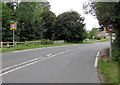 SN9768 : Start of the 30 zone in the east of Rhayader by Jaggery