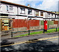 Queen Elizabeth II pillarbox, Grays Gardens, Graig-y-rhacca