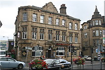 SE0641 : The Cavendish Hotel, Cavendish Street, Keighley by Jo and Steve Turner
