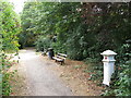 Path by the River Thames near River Park Avenue (2)