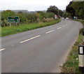 SP2032 : A44 distances west of Moreton-in-Marsh by Jaggery