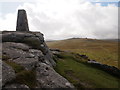SX5890 : On Yes Tor by Chris Andrews