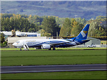 NS4766 : Oman Air aircraft at Glasgow Airport by Thomas Nugent
