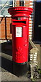 Elizabeth II postbox on Milnrow Road, Rochdale