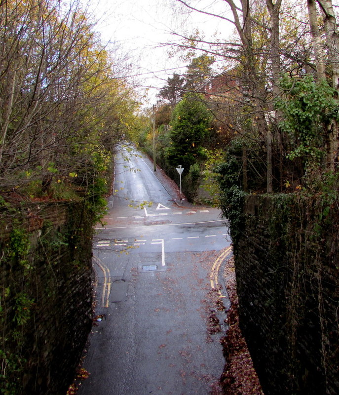 Hengoed crossroads © Jaggery :: Geograph Britain and Ireland