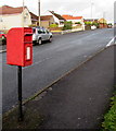 Queen Elizabeth II postbox, Llwyncelyn Terrace, Nelson 