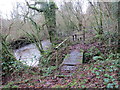 Llwybr glanafon / Riverside path