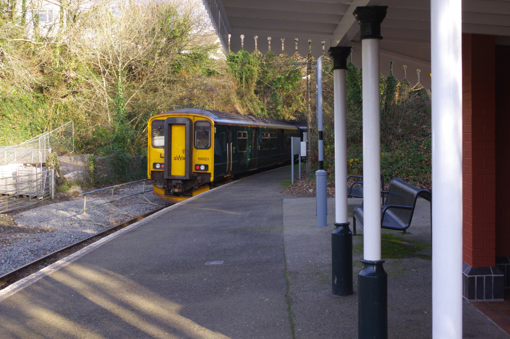 Calstock Station © Stephen McKay :: Geograph Britain and Ireland