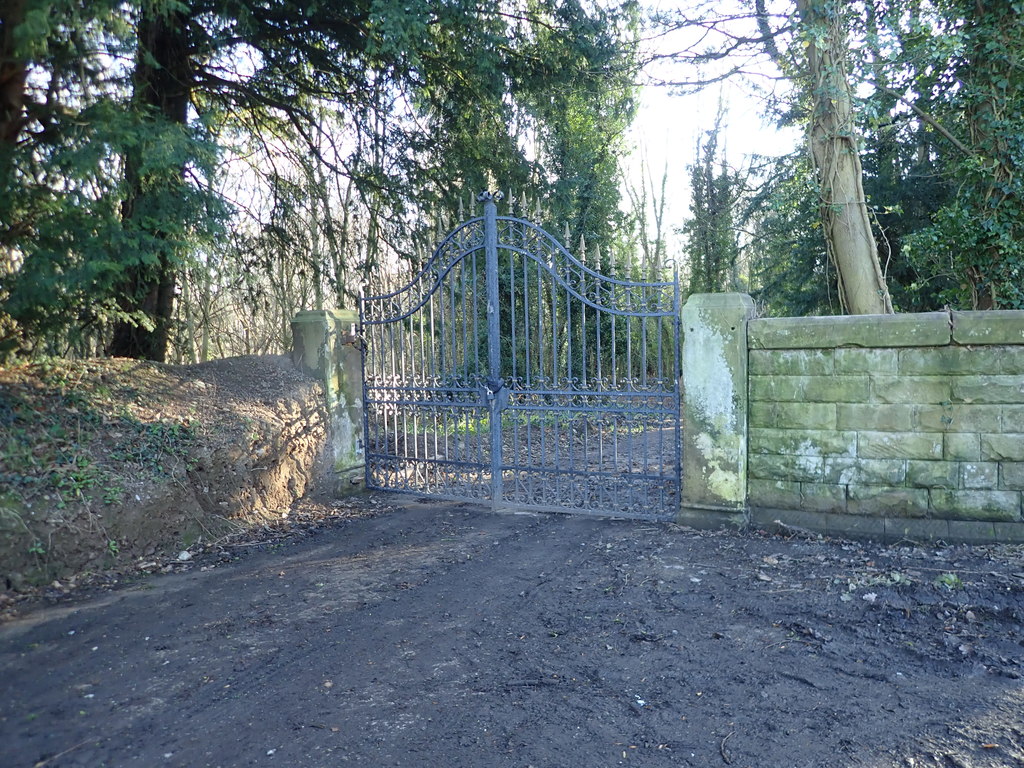 Gateway to Horsley Hall © Eirian Evans :: Geograph Britain and Ireland