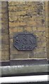 TQ3279 : Old Boundary Marker by Newcomen Street, Southwark Parish by Milestone Society