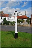 TQ8224 : Old Direction Sign - Signpost, Station Road, Northiam by Milestone Society