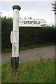 Old Direction Sign - Signpost by Freckley Hollow, Catsfield parish