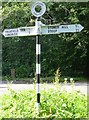 Old Direction Sign - Signpost by Broad Way, Froxfield parish