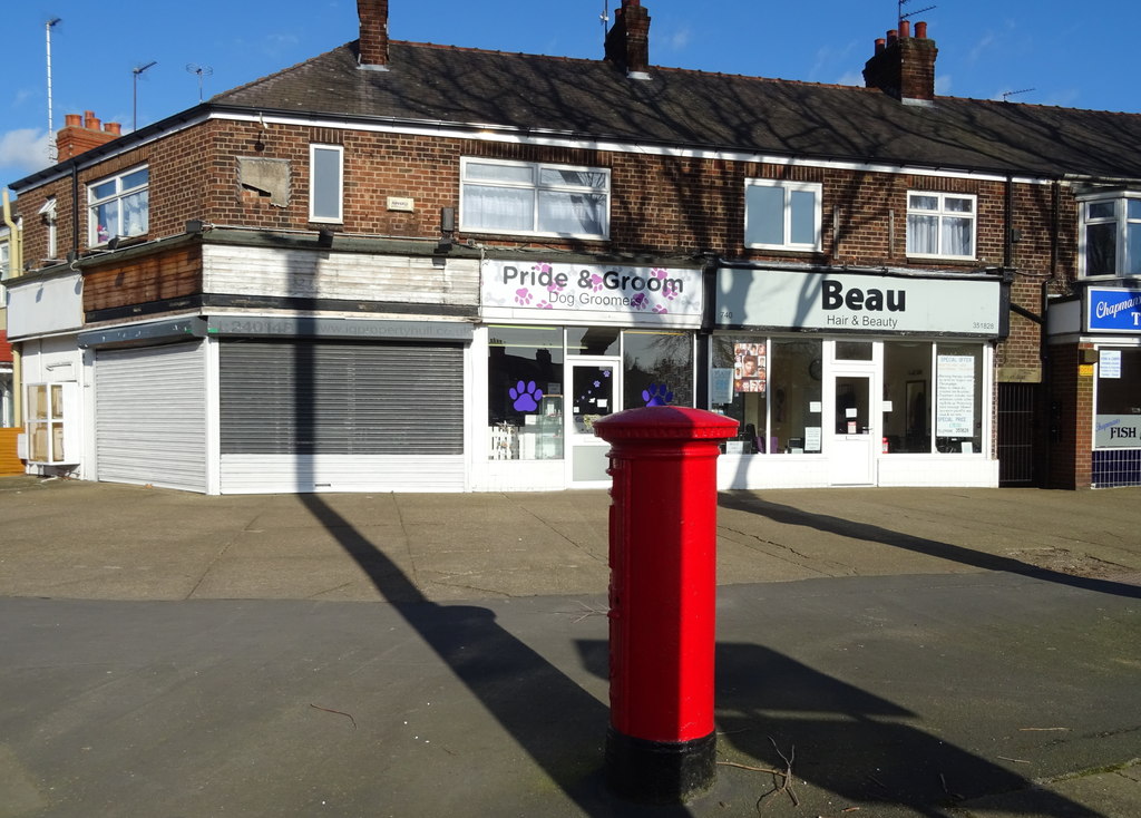 Shops On Anlaby Road Hull © Jthomas Geograph Britain And Ireland