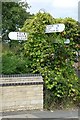 Old Direction Sign - Signpost by Culverthorpe