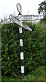 Old Direction Sign - Signpost by High Cross Lane, Froxfield parish