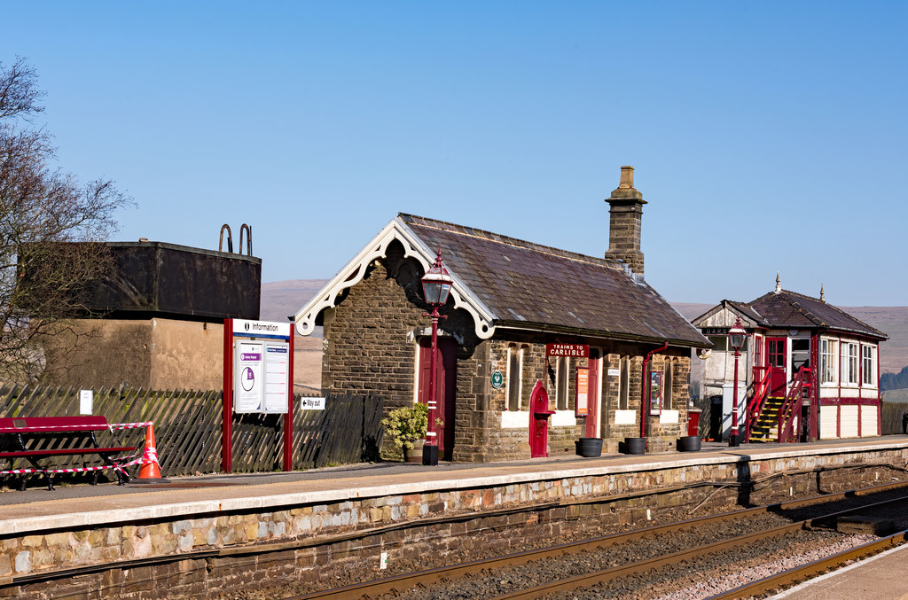 Garsdale station - February 2019 © The Carlisle Kid :: Geograph Britain ...