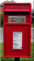 TA0433 : Close up, Elizabeth II postbox on Queen's Way, Cottingham by JThomas