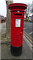 TA0429 : George VI postbox on Willerby Road, Hull by JThomas
