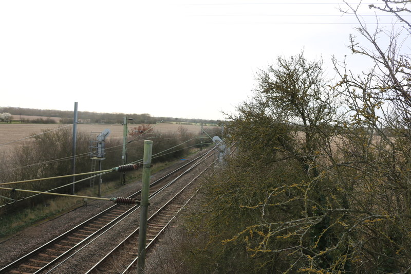 railway-line-in-west-horndon-david-howard-geograph-britain-and-ireland