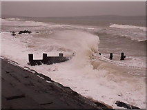 SZ2991 : Milford on Sea: a big wave hits an old groyne by Chris Downer