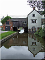 SJ9752 : Caldon Canal at Cheddleton in Staffordshire by Roger  D Kidd