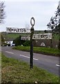 Old Direction Sign - Signpost in Calverleigh, Tiverton parish