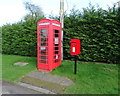 Elizabeth II postbox and telephone box, Welsh End