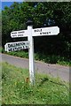 Direction Sign - Signpost by Padgham Corner, Dallington parish