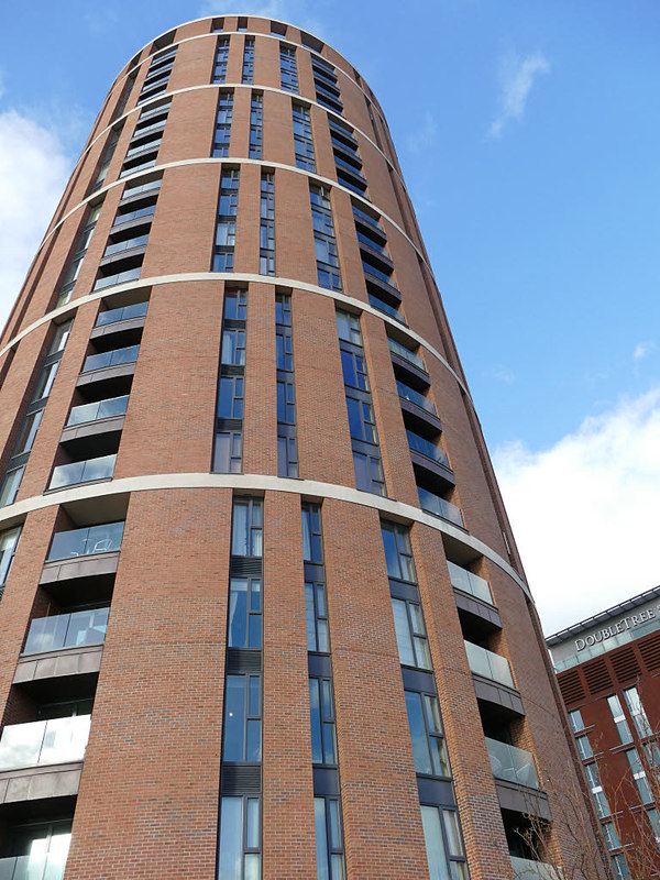 candle-house-wharf-approach-leeds-stephen-craven-geograph