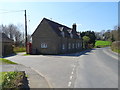 Cottages on the B4378, Shipton 