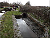 SO9868 : Overflow channel, lock 57, Birmingham & Worcester Canal by Rudi Winter