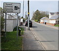 Bilingual sign alongside Merthyr Road, Tafarnaubach