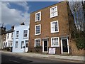 Houses in Thames Street