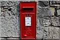 Ruthin: George VI letter box in Castle Street