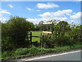 Footpath off the A525