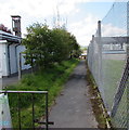 Path from Peterwell Terrace to Lampeter Swimming Pool