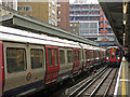 Barbican tube station (2)