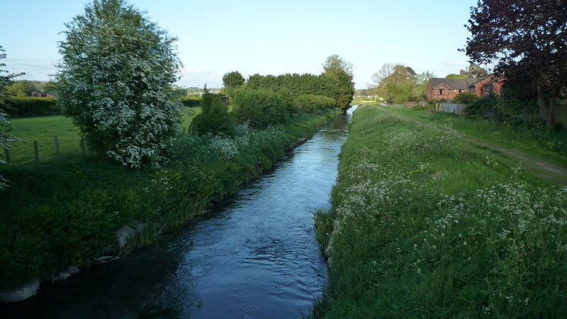 The River Lugg (Leominster) © Fabian Musto :: Geograph Britain and Ireland